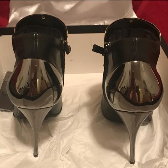 MINT! Giuseppe Zanotti Gold Plated Ankle Boots - Picture 6 of 8